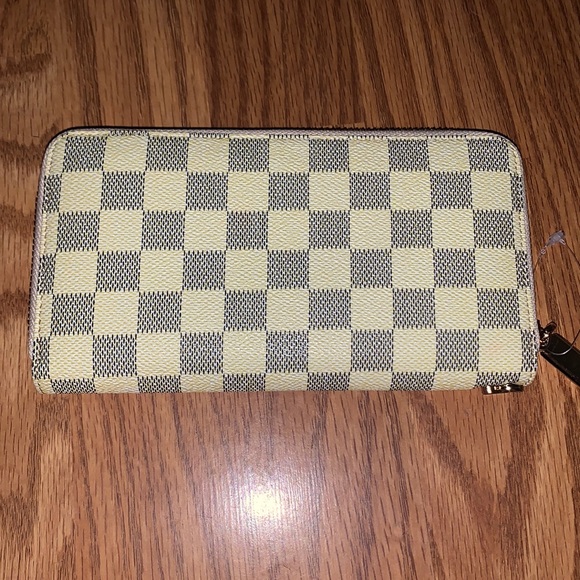 Handbags - Checkered Wallet grey and off white